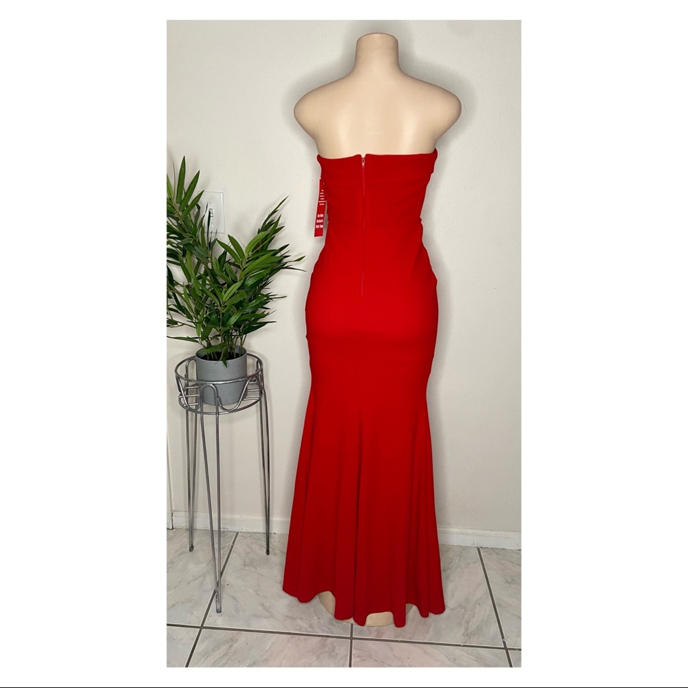 Red of shoulder dress